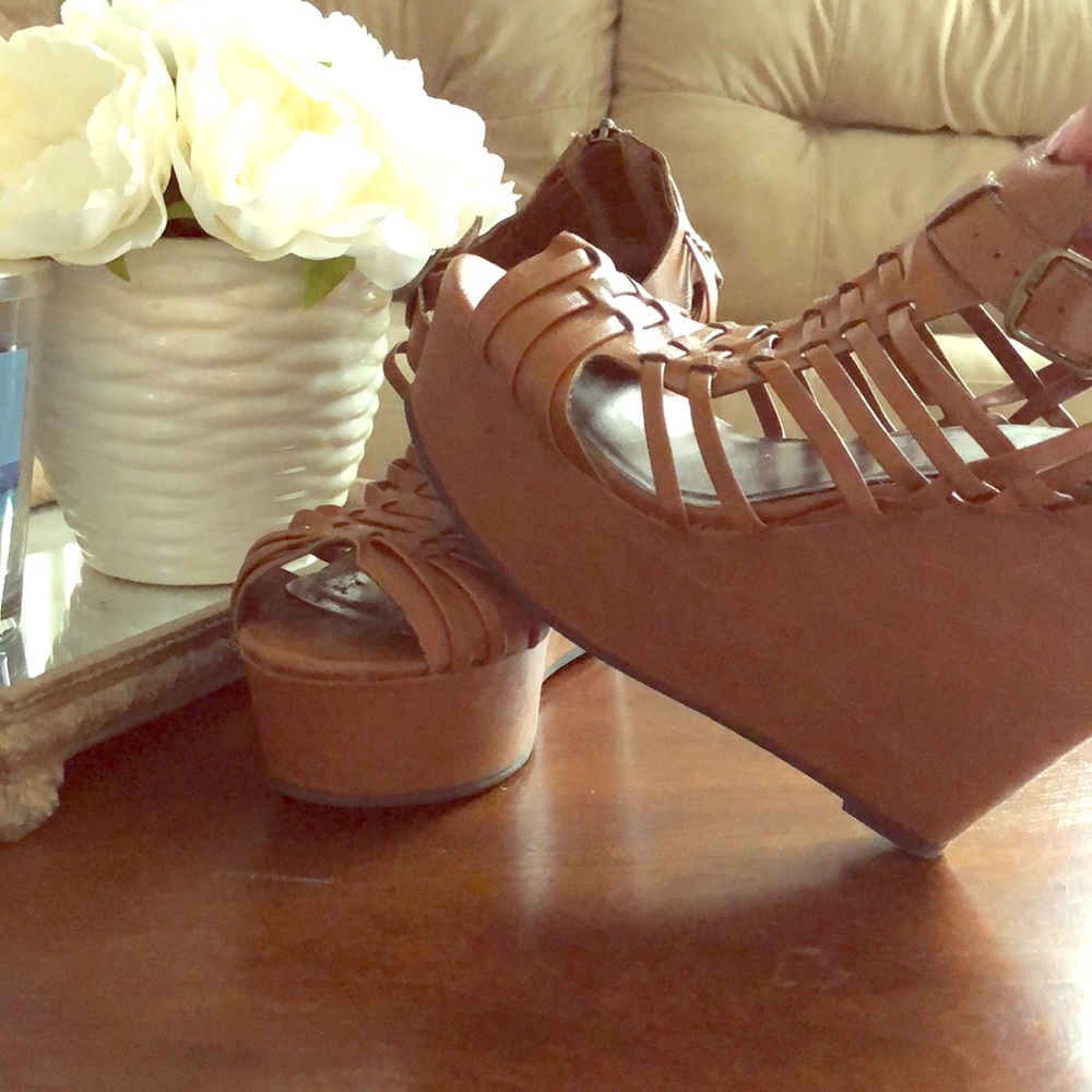 Gladiator Wedges